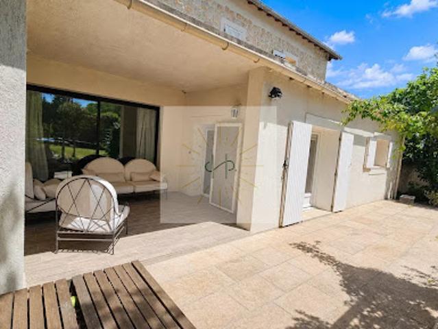 Maison avec jardin