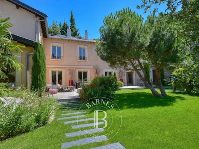 Maison avec jardin