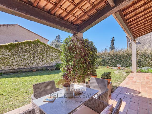 Maison avec jardin