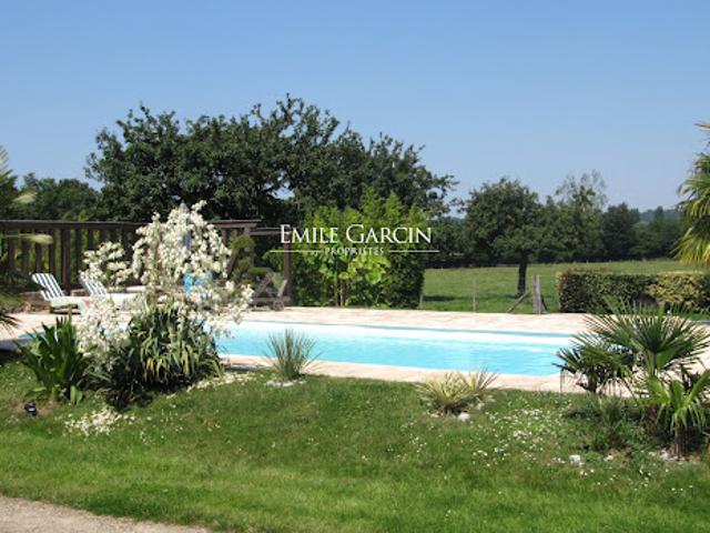 Maison avec jardin