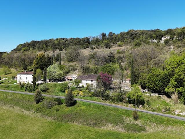 Maison avec jardin