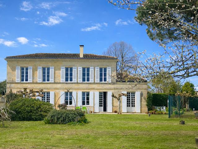 Maison avec jardin
