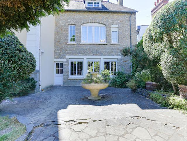 Maison avec jardin