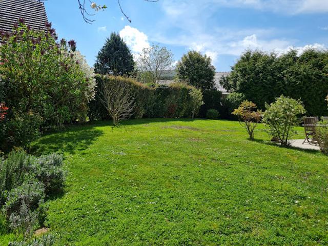 Maison avec jardin