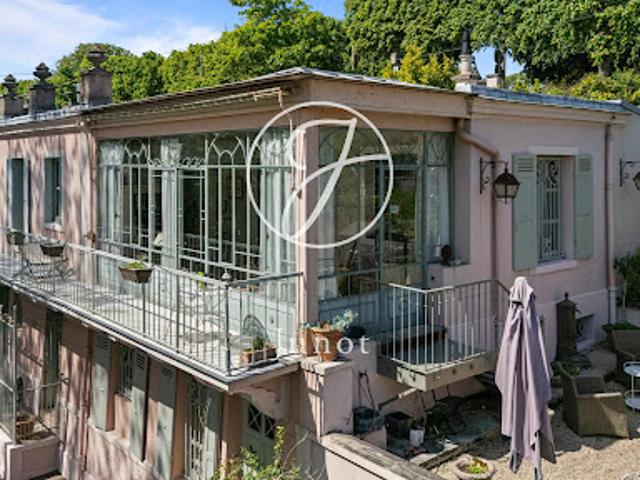 Maison avec jardin