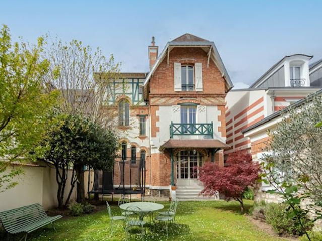 Maison avec jardin