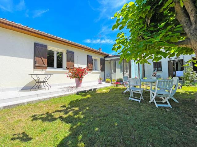 Maison avec jardin