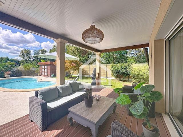 Maison avec jardin