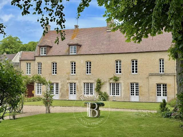 Maison avec jardin