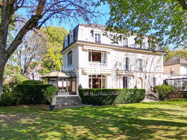 Maison avec jardin