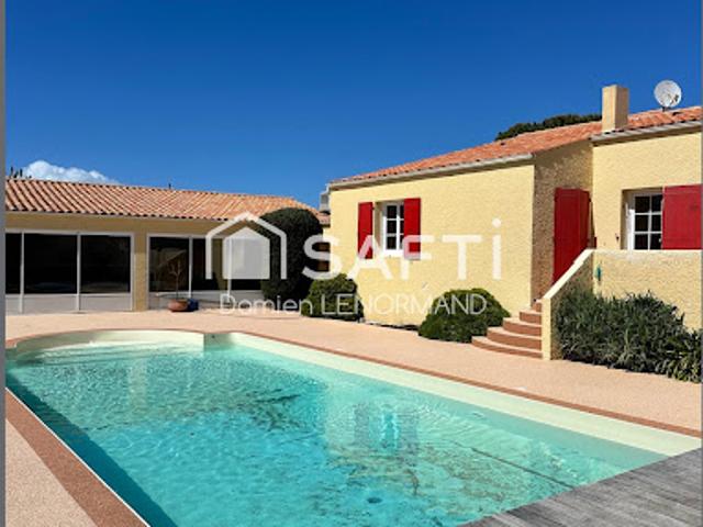 Maison avec piscine et jardin