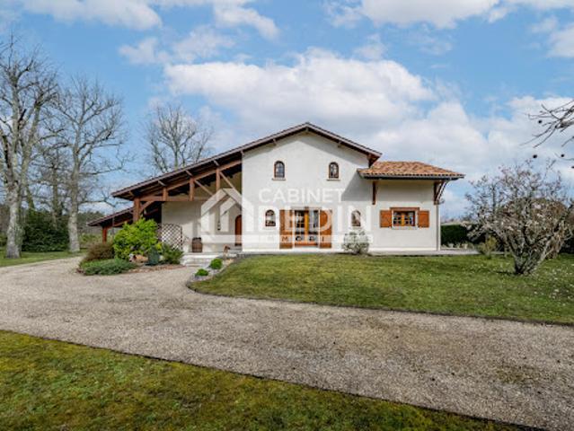 Maison avec jardin