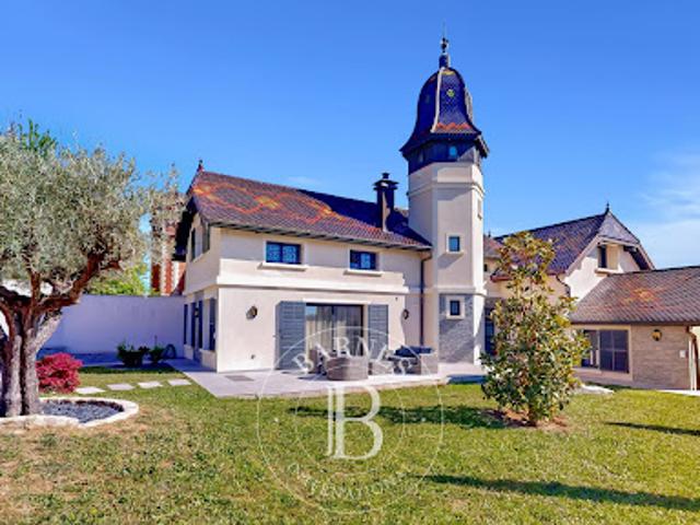 Maison avec jardin