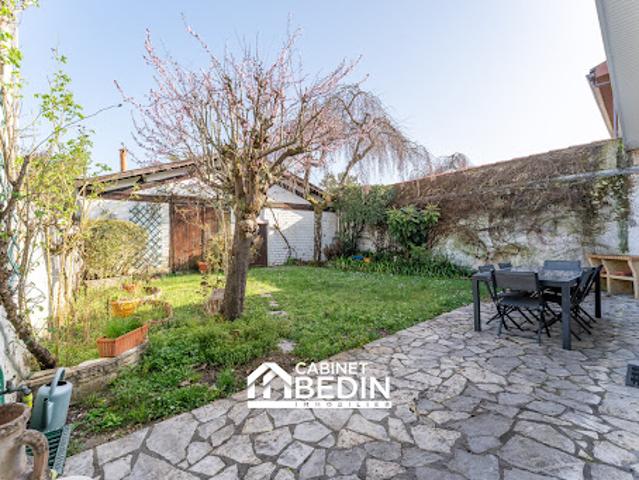Maison avec jardin