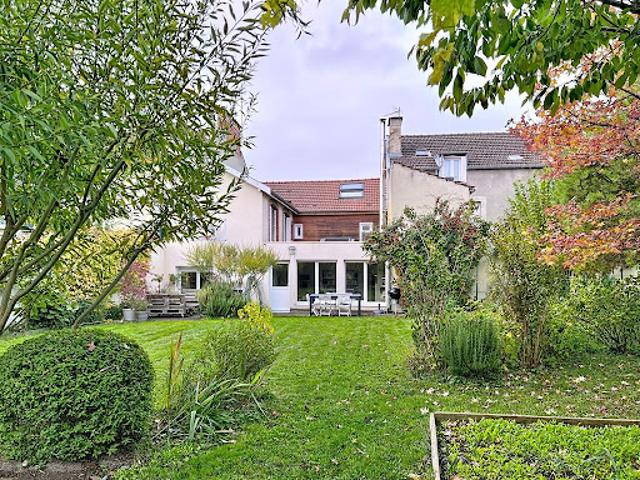 Maison avec jardin