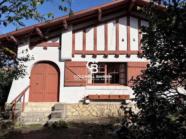 Maison avec jardin