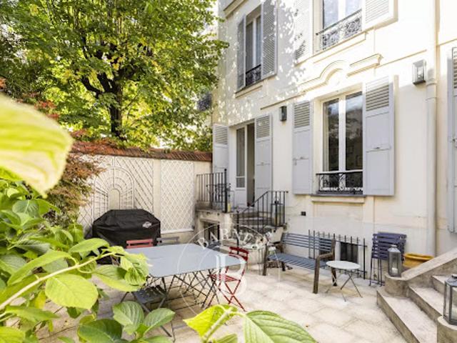 Maison avec jardin