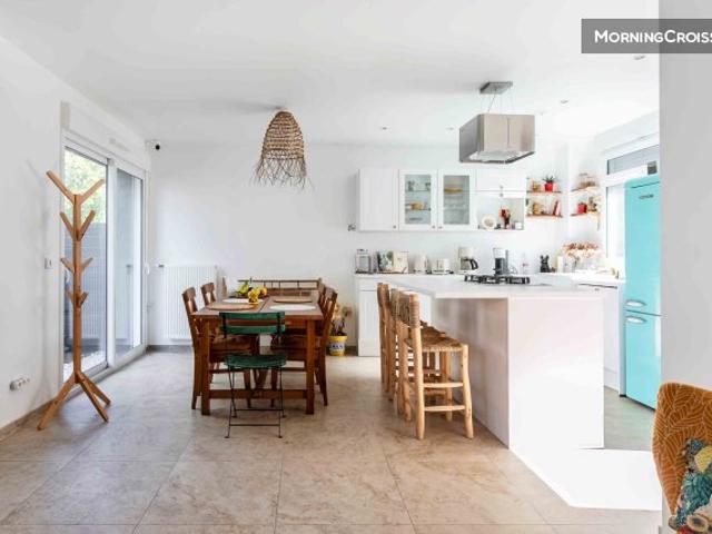 Maison avec jardin