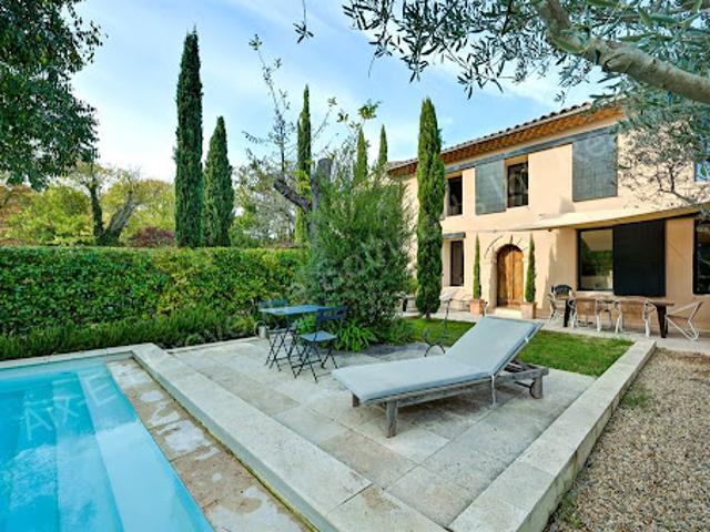 Maison avec jardin