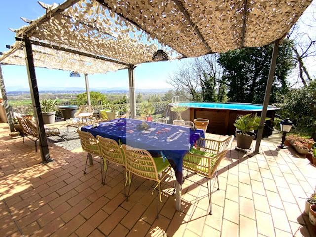 Maison avec jardin