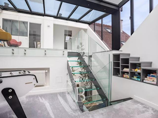 Maison avec jardin