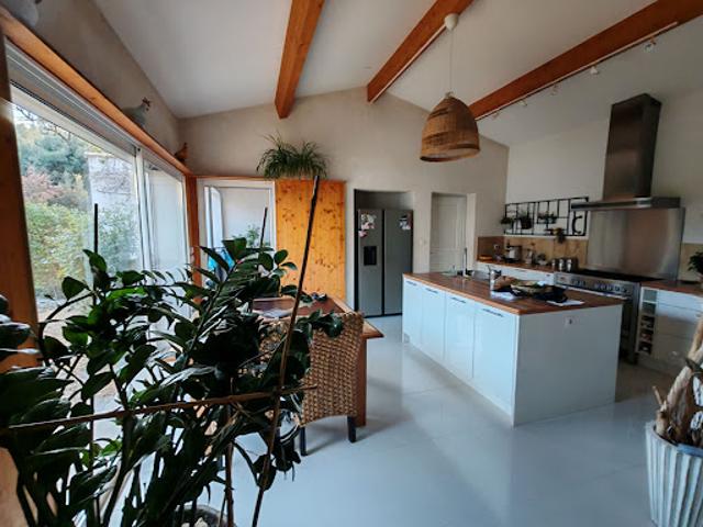 Maison avec jardin