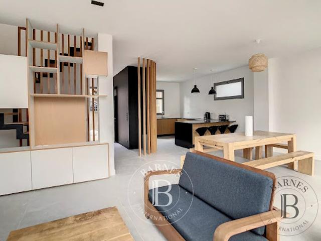 Maison avec jardin
