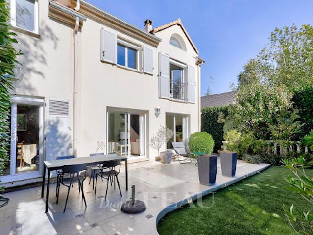 Maison avec jardin
