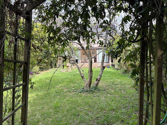 Maison avec jardin