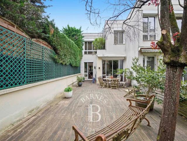Maison avec jardin
