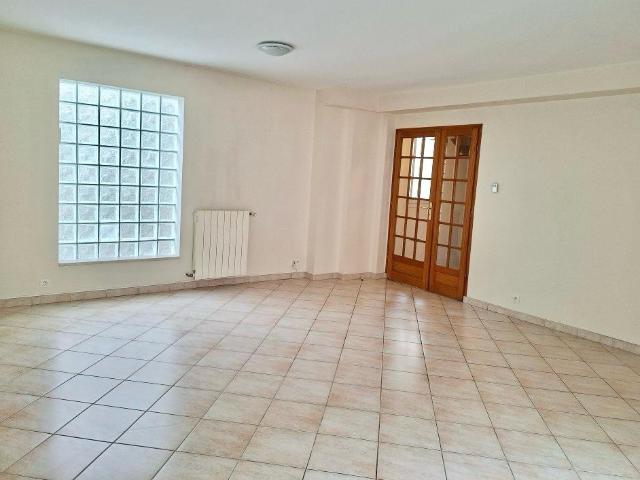 Maison avec jardin 5' RER A