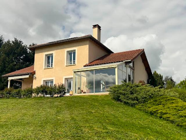 Maison avec jardin