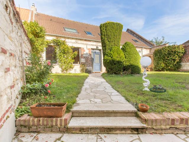 Maison avec jardin