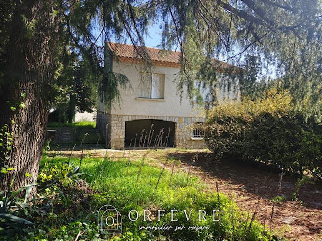 Maison avec jardin