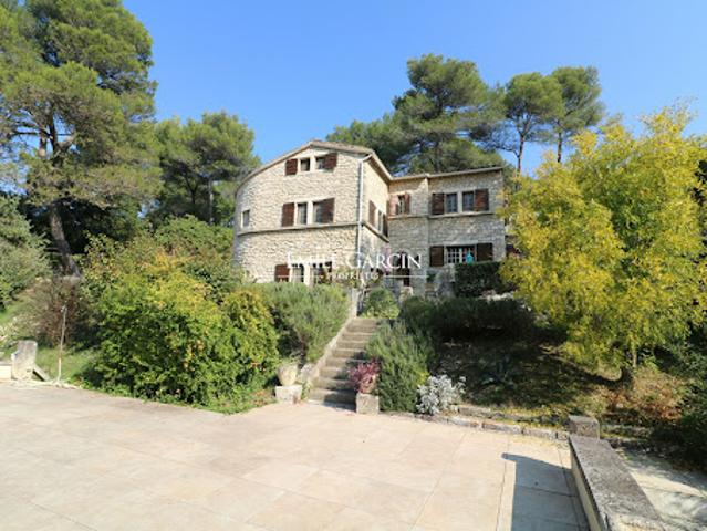 Maison avec jardin