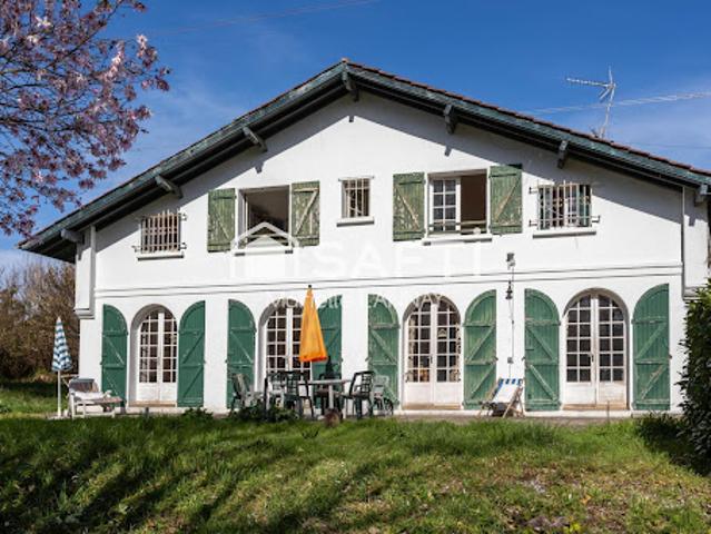 Maison avec jardin