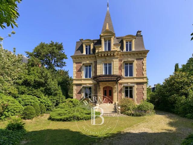 Maison avec jardin