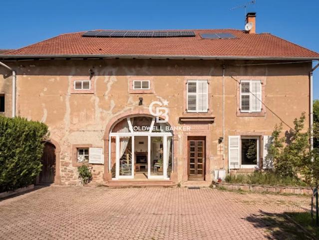 Maison avec jardin