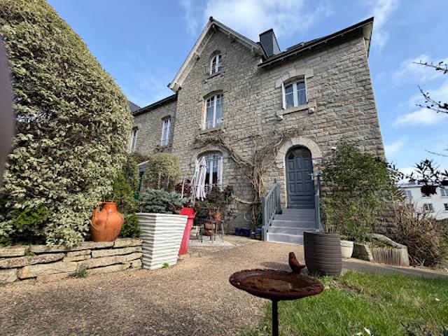 Maison avec jardin
