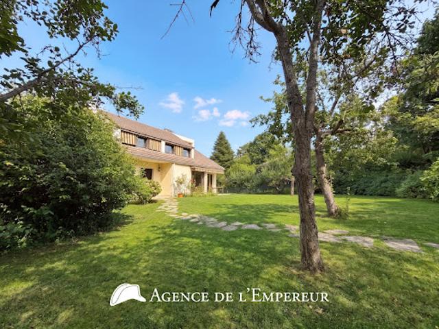 Maison avec jardin