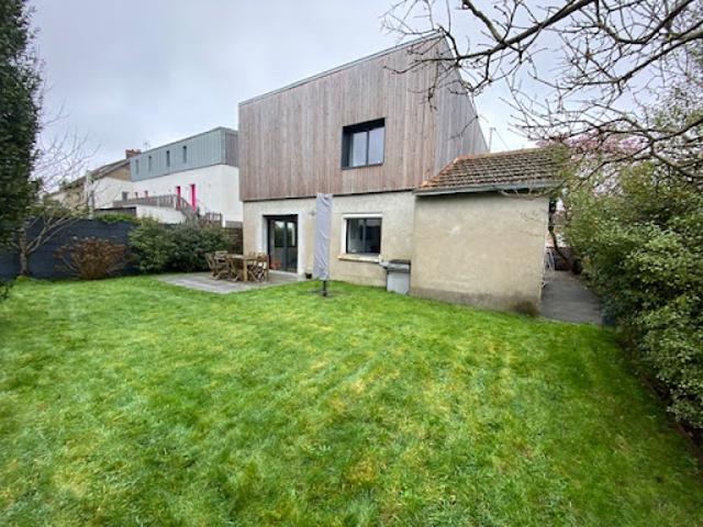 Maison avec jardin