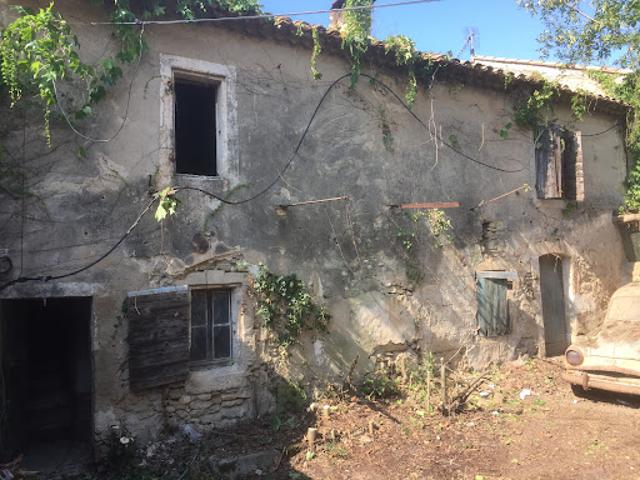 Maison avec jardin