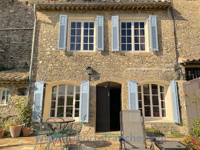 Maison avec jardin