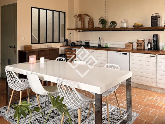 Maison avec jardin
