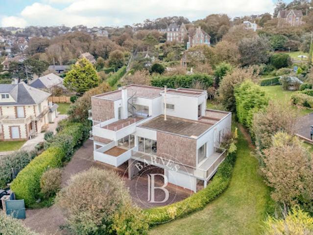 Maison avec jardin