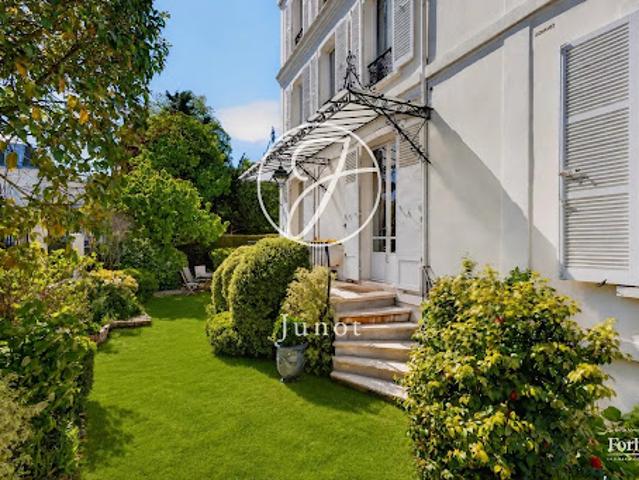 Maison avec jardin