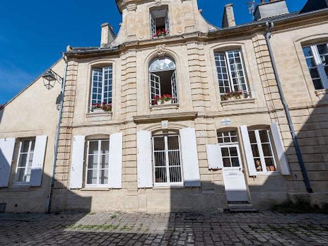 Maison avec jardin