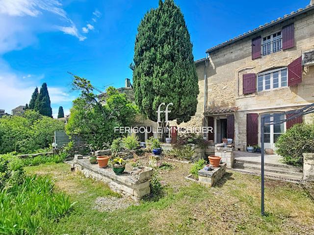 Maison avec jardin