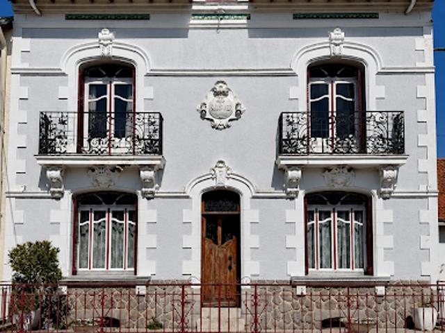 Maison avec jardin