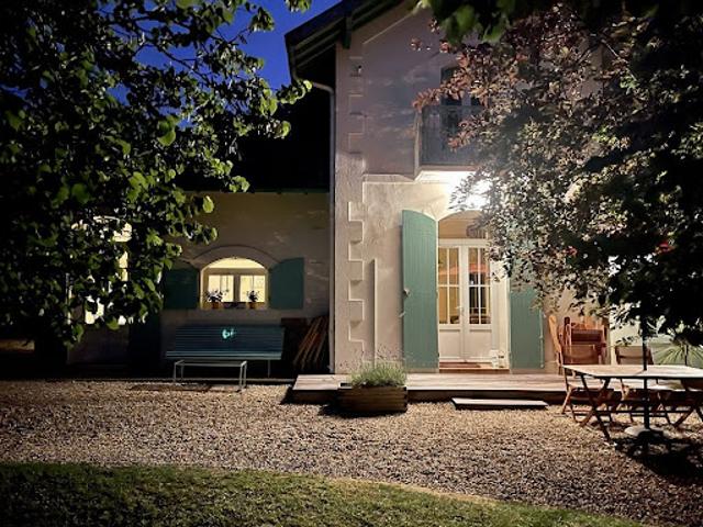 Maison avec jardin